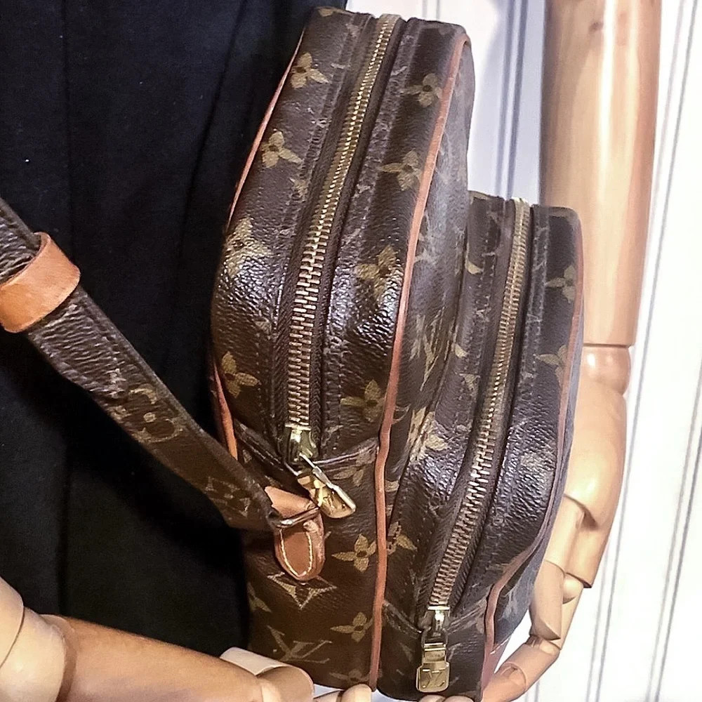 LOUIS VUITTON LV Monogram Amazon PM Crossbody Messenger Bag with/ LV DUST BAG